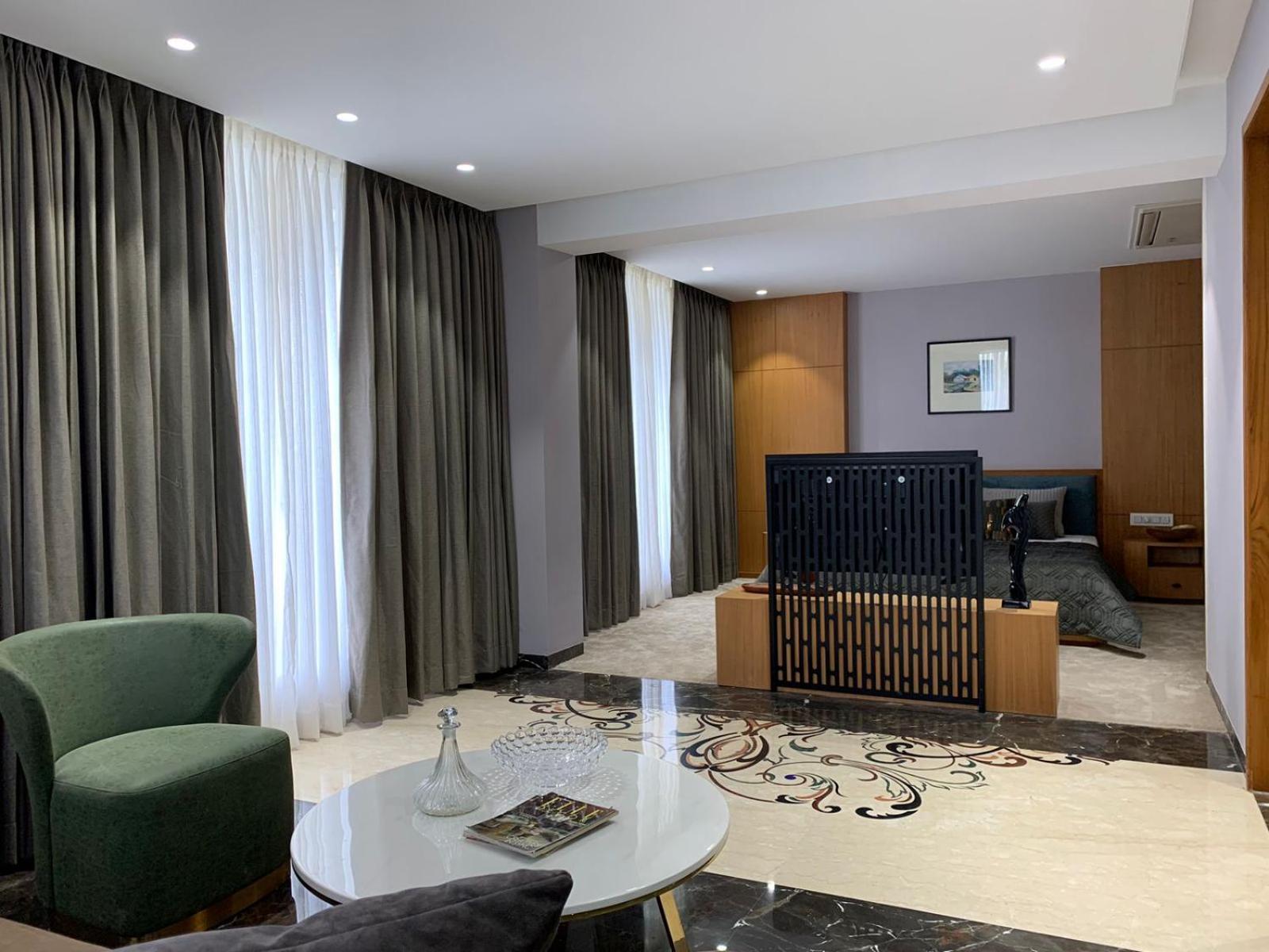 Alba Inn, Vijay Nagar 印多尔 外观 照片